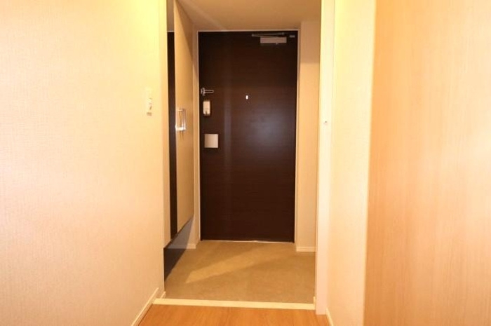 サンジョイアゼロの玄関