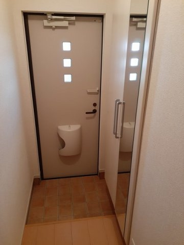 アルバーダ・ＭⅡの玄関