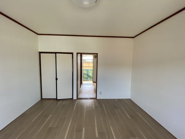 ヴィラ早野の居間・リビング