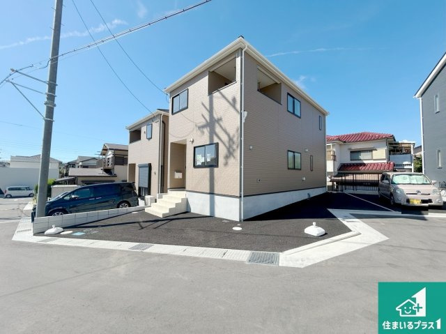 貝塚市澤　第4期　新築一戸建ての外観|安心の10年保証！外観を美しく保ち、雨水で汚れを落とします！気になることがありましたら、お気軽にお問い合わせください！