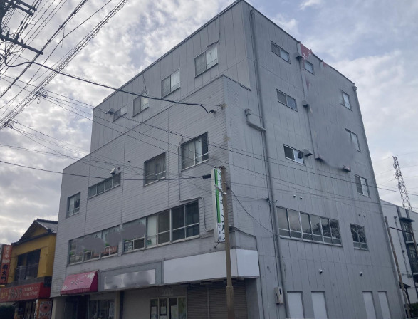 大津市本堅田５丁目の店舗一部