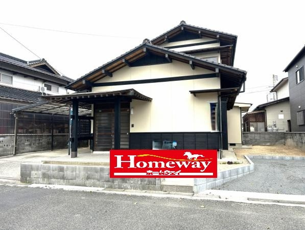【外観】 | 仲介手数料無料！恩田小学校に通えるリフォーム済み中古住宅　宇部市末広町 | かわいいお家になって誕生しました