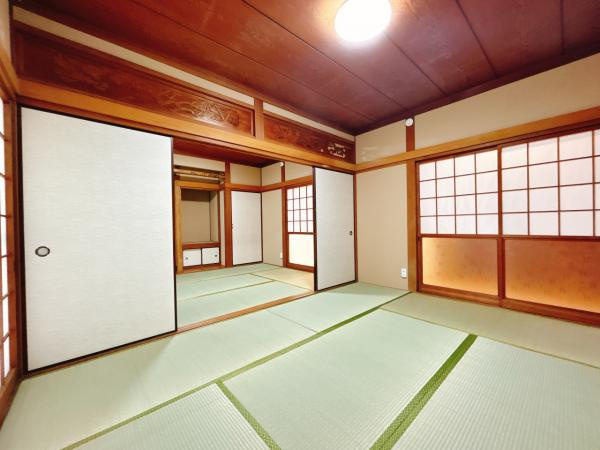 【和室】 | 仲介手数料無料！恩田小学校に通えるリフォーム済み中古住宅　宇部市末広町 | 明るい和室です