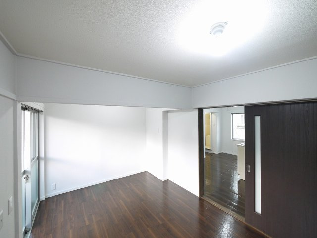 コーポレート筒井の洋室|広々とした洋室です