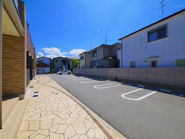 ラペッシェの駐車場