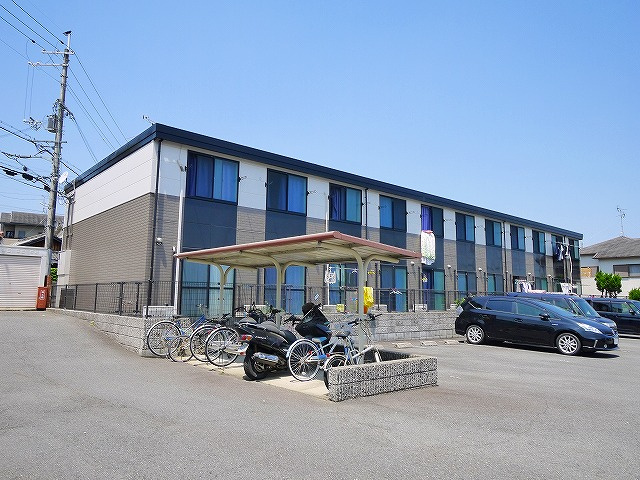 レオパレスＳＯＡＲＥＲの外観|建物外観を気になさる方へ、見た目の良い物件です