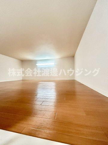 アルモニア江坂の内装|ロフト付いてます