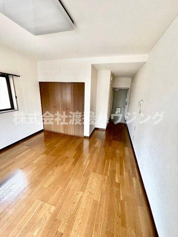 木下ハイツの居間・リビング