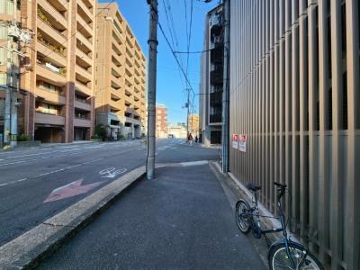 G・F二条城（グランフェニックス二条城）の地図|前面道路