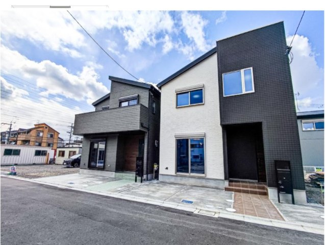 四條畷市美田町　新築戸建の外観