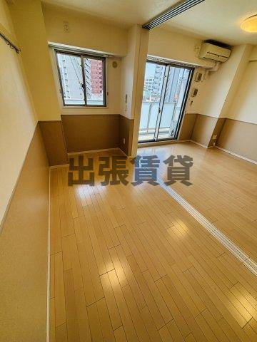 仲介手数料0円！！アトリエールの居間・リビング