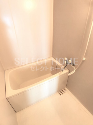 【浴室】 | ロイヤルパートⅡ | 落ち着いた空間のお風呂です