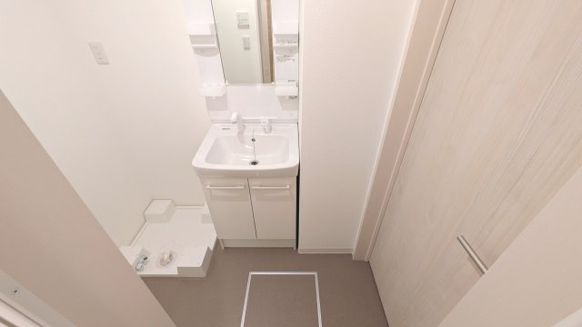 【洗面所】