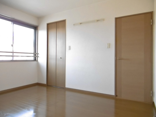 ドミールパーク江崎の内装|内装です