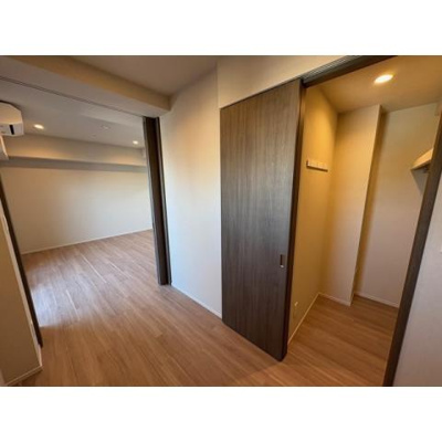 【洋室】 | シーズンフラッツ中崎