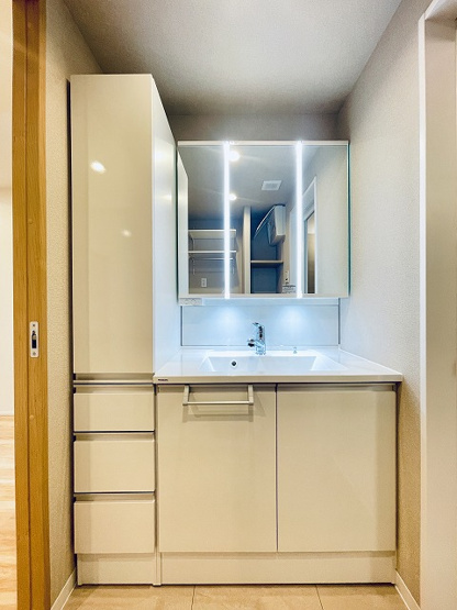 【独立洗面台】 | アーバンパレス春日一の谷LAKE AVENUE