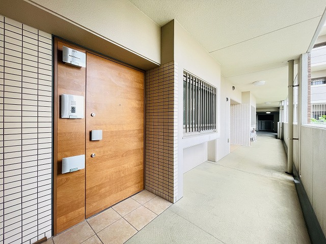 【玄関】 | アーバンパレス春日一の谷LAKE AVENUE