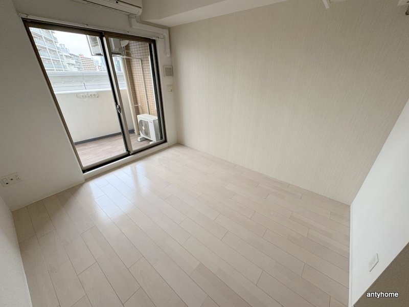 SERENiTE福島scelto　仲介手数料無料の寝室