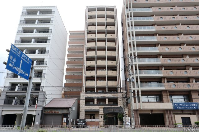 【外観】 | プレサンス新栄リミックス | 外観は落ち着いています
