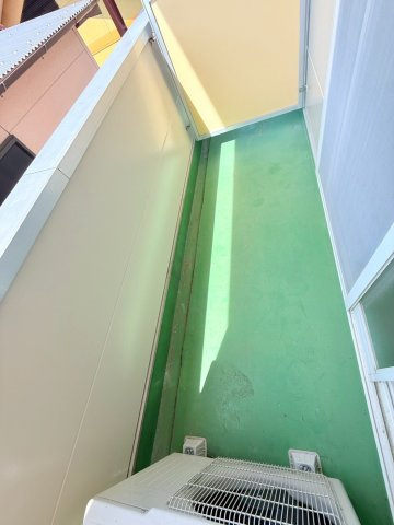 メゾンRYUのバルコニー