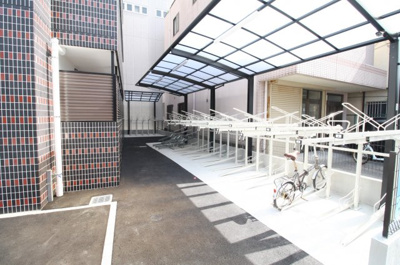 【その他共用部分】 | ウインズコート西梅田Ⅱ | 駐輪場です