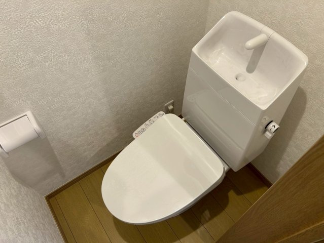 Elysion芝高木のトイレ