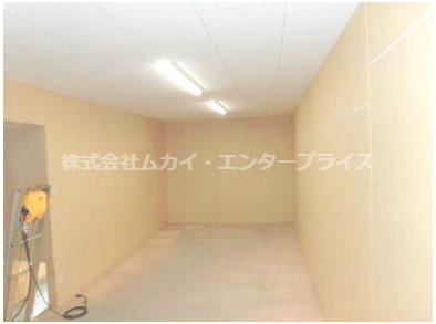 淀川区加島1丁目　貸倉庫の内装