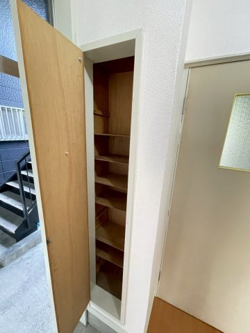 高良内コーポの収納