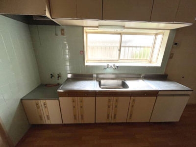 【キッチン】 | 生駒郡斑鳩町小吉田2丁目