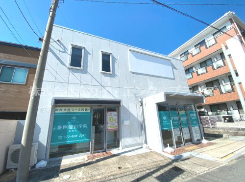 高槻市宮田町　貸店舗事務所の外観