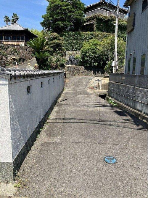 川津町　売土地の前面道路含む現地写真|前面道路含む現地写真