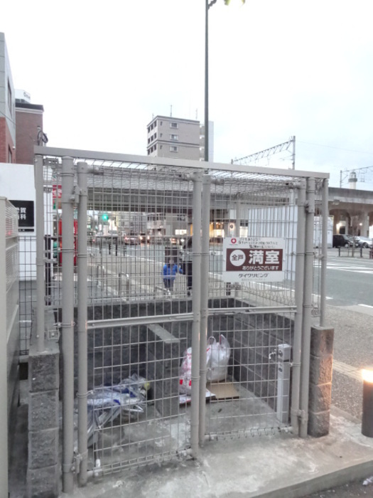 EMMA箱崎の外観