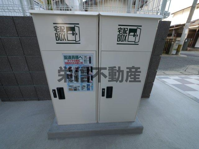 グランドAK箱崎のエントランス