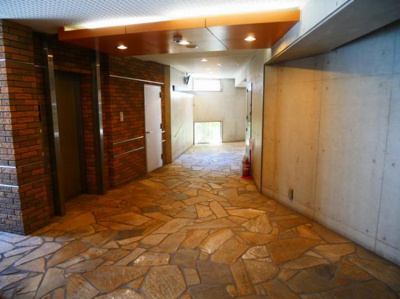 【エントランス】 | エレガンスコトブキ