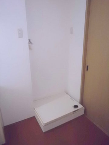 シティハイム　光１番館の設備|室内洗濯機置場