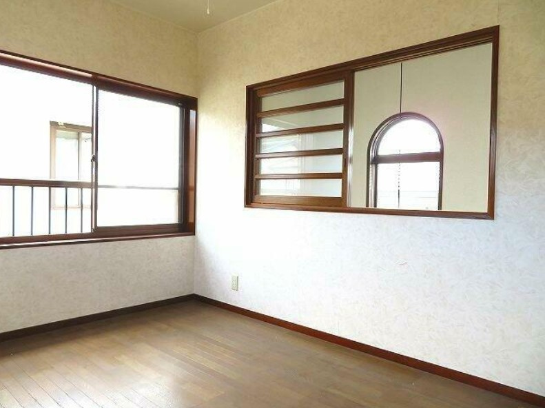 高知市横浜新町１丁目　中古一戸建ての洋室|個人の部屋や寝室として使える洋室です