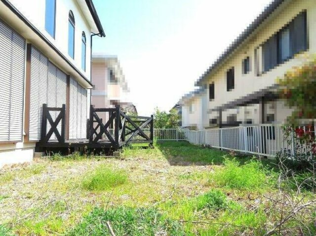 高知市横浜新町１丁目　中古一戸建ての庭|お庭で自由な時間を過ごせます