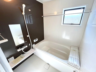 【浴室】 | 【20万円ｷｬｯｼｭﾊﾞｯｸ対象物件】リーブルガーデン川西町結崎19期 全1棟 1号棟