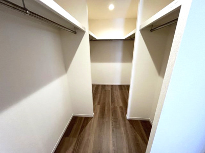 【収納】 | 【20万円ｷｬｯｼｭﾊﾞｯｸ対象物件】リーブルガーデン川西町結崎19期 全1棟 1号棟 | ファミリークローゼット