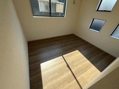 【洋室】 | 【20万円ｷｬｯｼｭﾊﾞｯｸ対象物件】リーブルガーデン川西町結崎19期 全1棟 1号棟