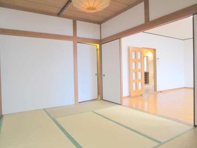 飯山満町戸建の和室|★１階和室★