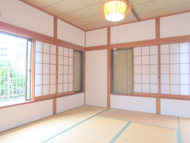 飯山満町戸建の和室|★２階和室★