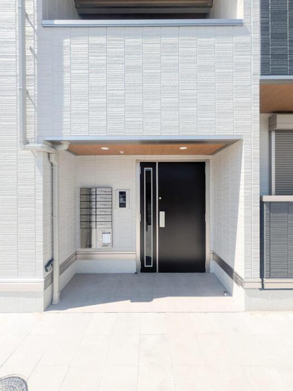 【エントランス】 | D-ROOM松木A