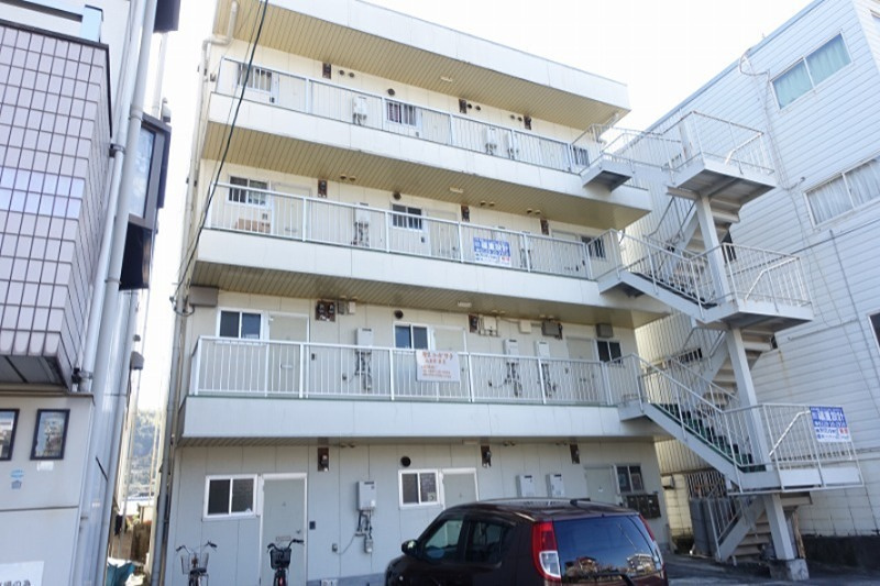 第二コーポサチ