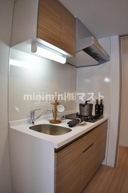 大阪市西区靱本町２丁目の賃貸マンションのキッチン