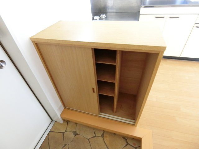 コーポハピネスの玄関