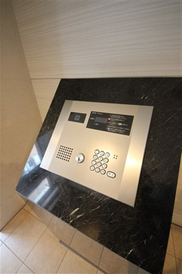 【セキュリティ】 | プレサンス本町ジョイス