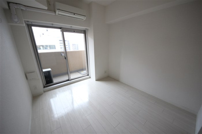 【洋室】 | プレサンス本町ジョイス