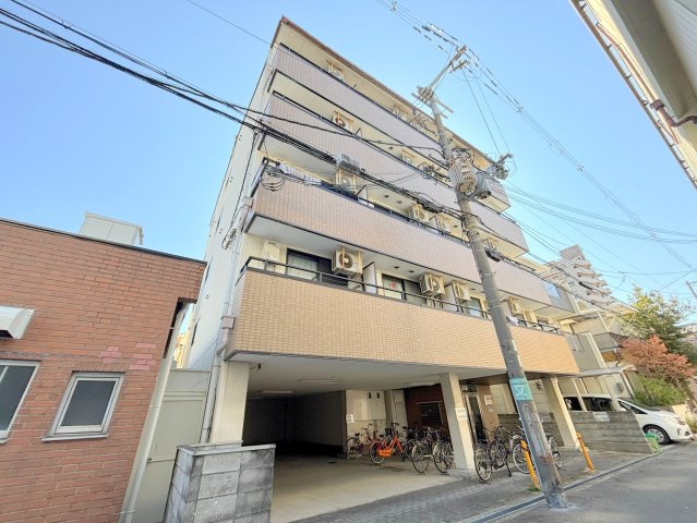 サンライズハイツ2号館の外観