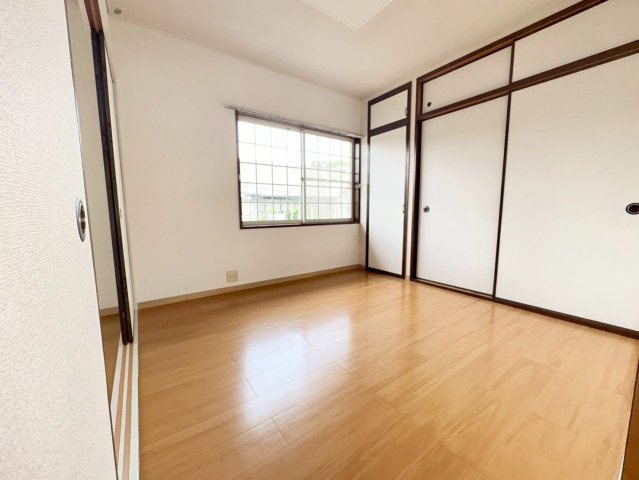 【洋室】 | プラドールA